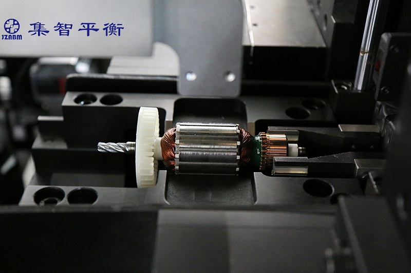 全自動平衡機(jī)