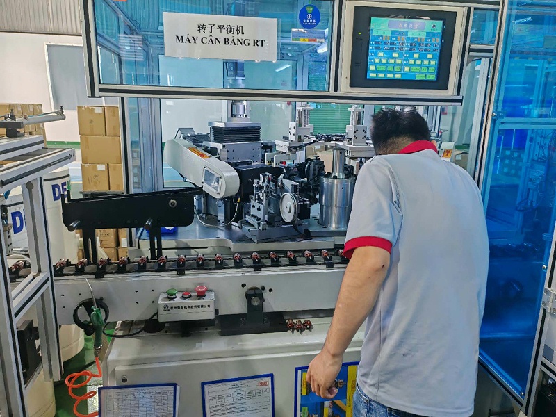 集智平衡機(jī)售后團(tuán)隊(duì)遠(yuǎn)赴越南，助力“永捷電機(jī)”設(shè)備維護(hù)